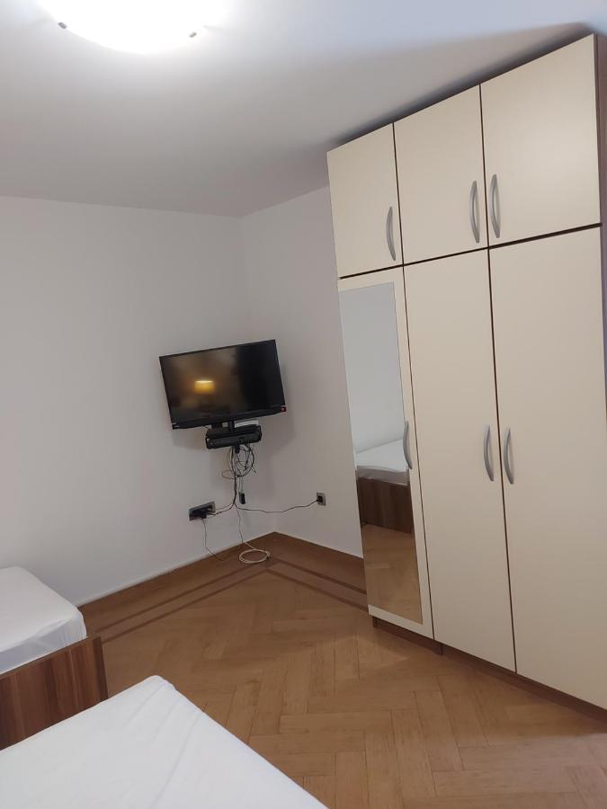 Apartmani Filip Kitic Kotor Buitenkant foto